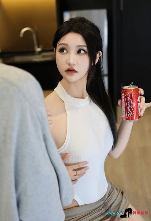  Cuộc Mây Mưa Của BBKira 大橘: Làm Lon Bia Rồi 'Vào Việc' Nào, Babe Của Anh Poster